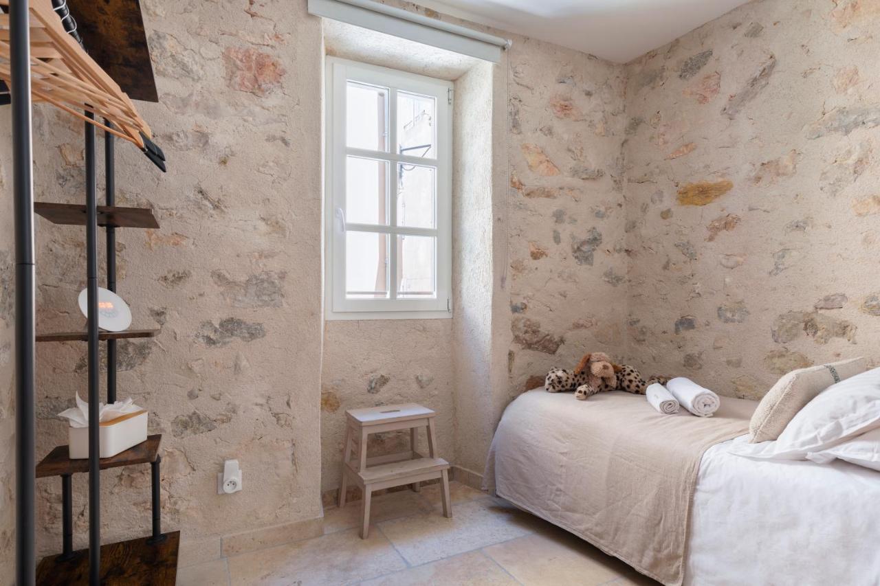 Ma Maison A Valbonne - 3 Luxury Apartments In Heart Of Village المظهر الخارجي الصورة